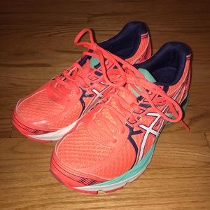 ASICS women’s gel-flux 3 running shoe